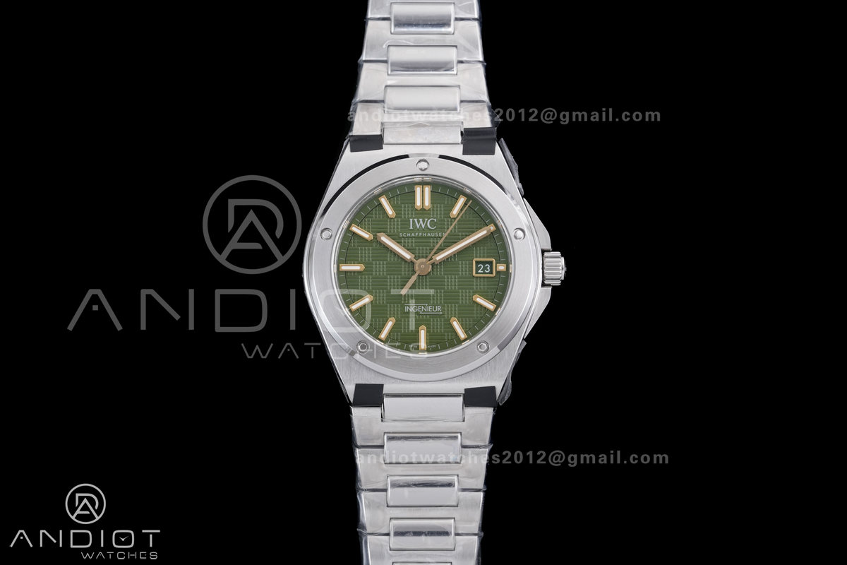 A7F IWC Ingenieur IW328908 Green V2 Dial On SS Automatic A2892