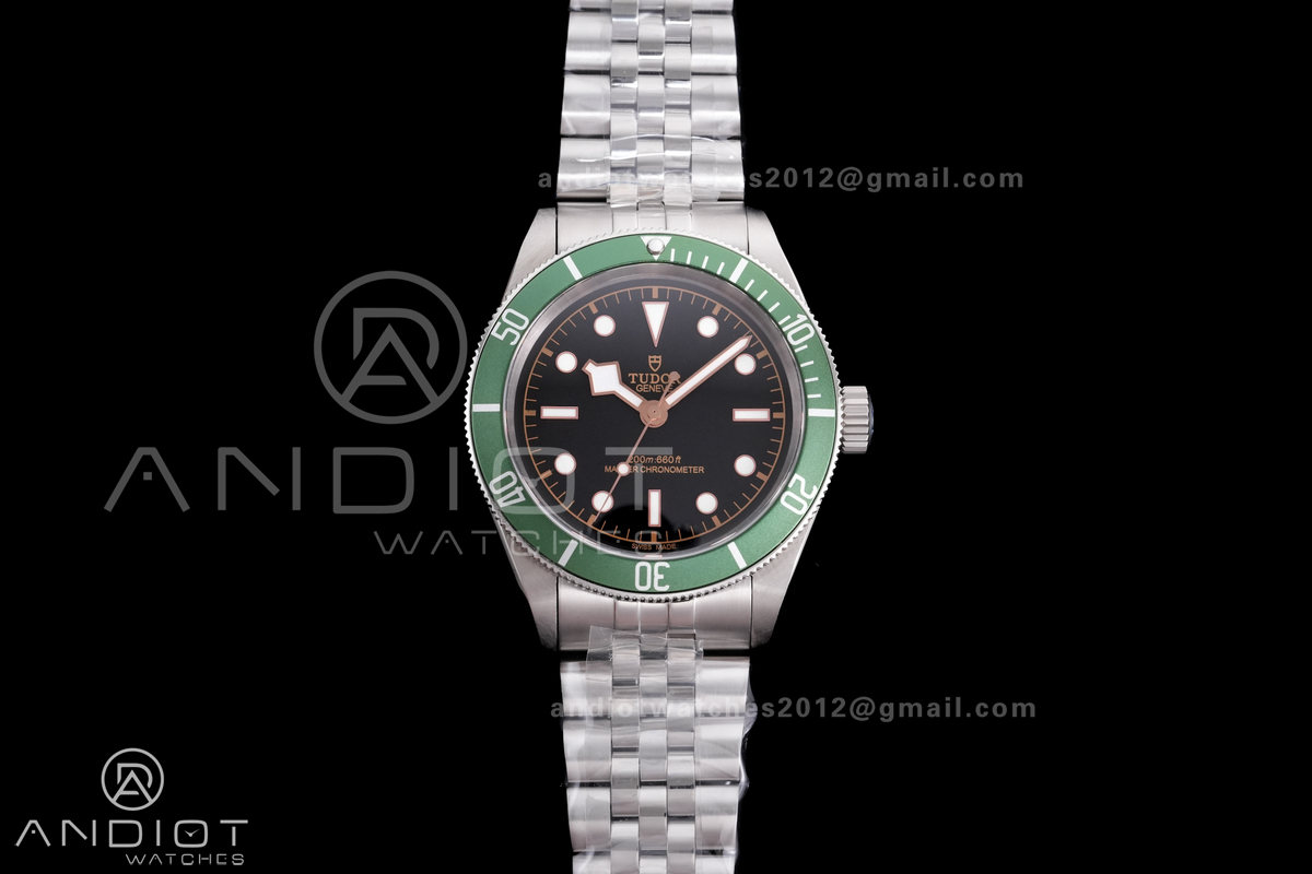 Heritage Black Bay M7941A1A0RU 41mm SS GRF 1:1 Best Edition Black Dial Green Bezel on SS Bracelet A2824
