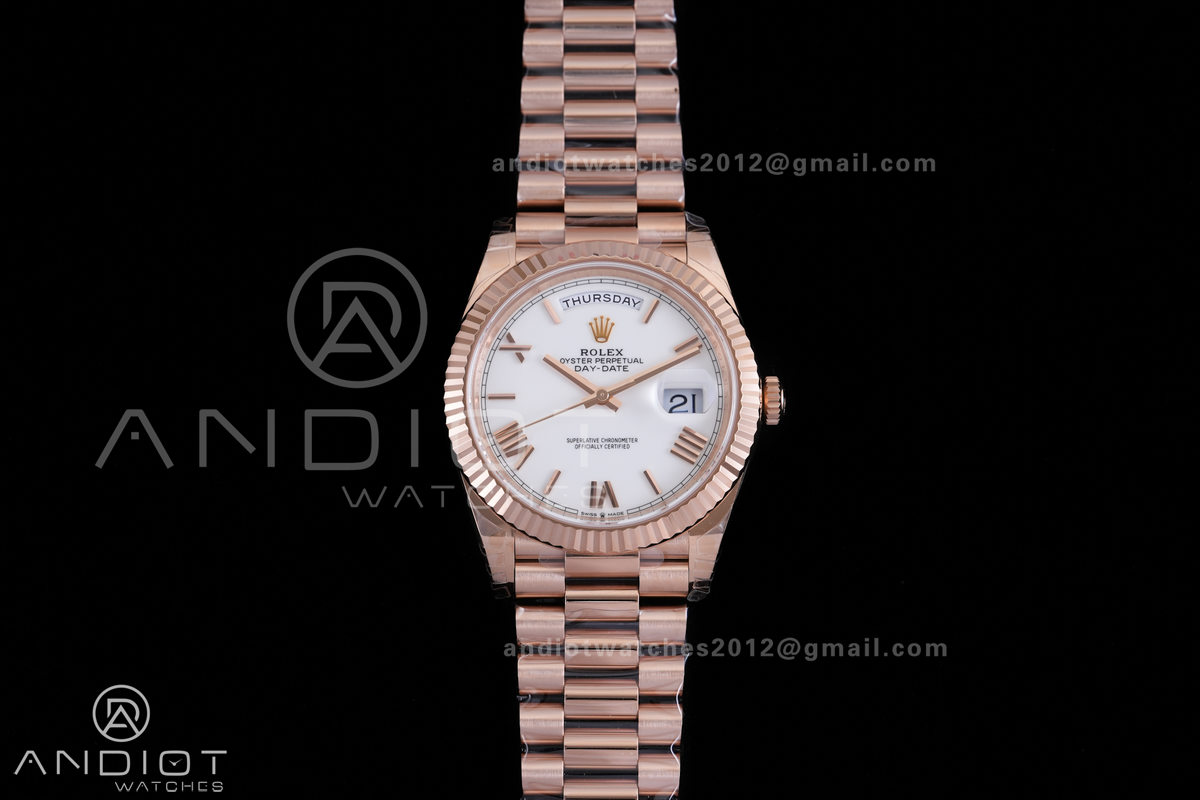 DayDate 40 228235 VSF 1:1 Best Edition White Roman Dial on President Bracelet VS3255