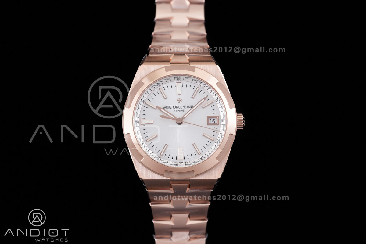 Overseas 4500V RG 8F 1:1 Best Edition Silver Dial on RG Bracelet A5100