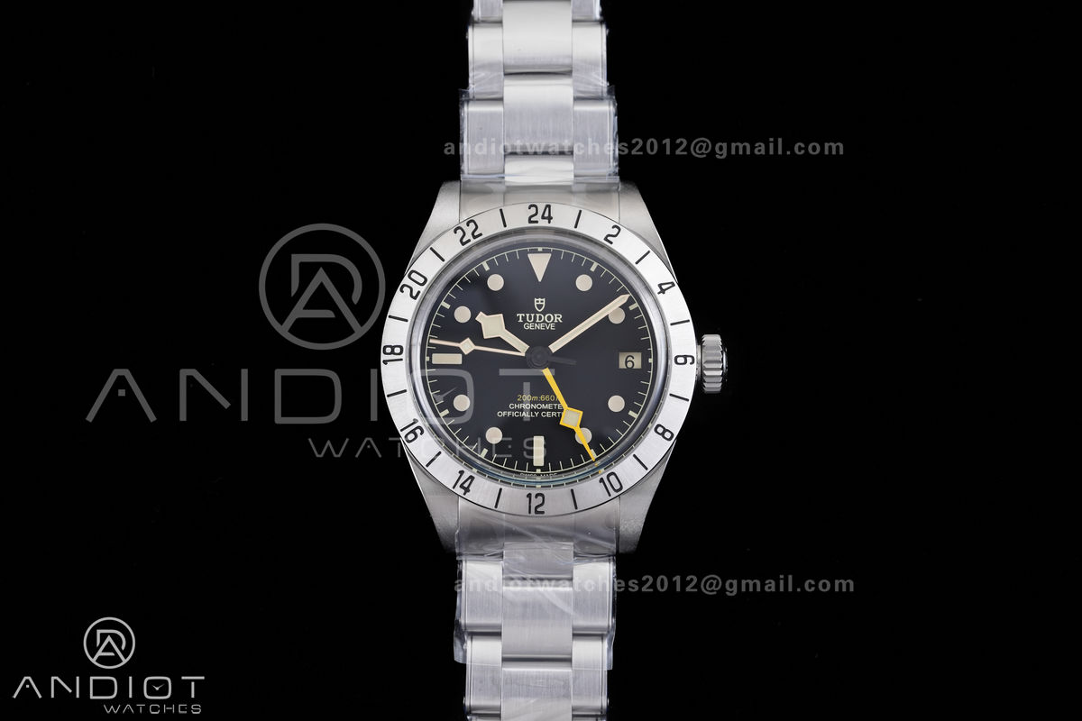 Black Bay M79470 GMT SS ZF 1:1 Best Edition Black Dial On SS Bracelet Super Clone 3186