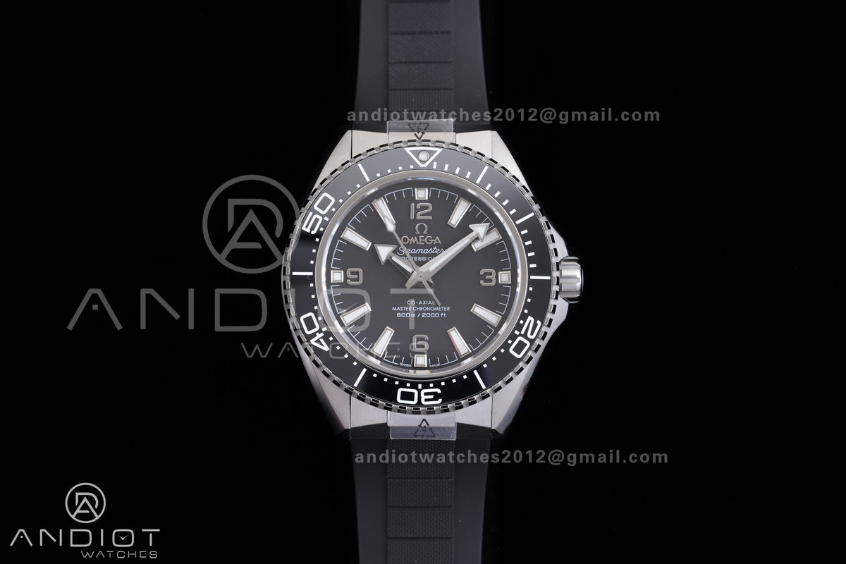 Planet Ocean 600M 42mm SS VS+F 1:1 Best Edition Black Dial Black Bezel on Black Rubber Strap A8912