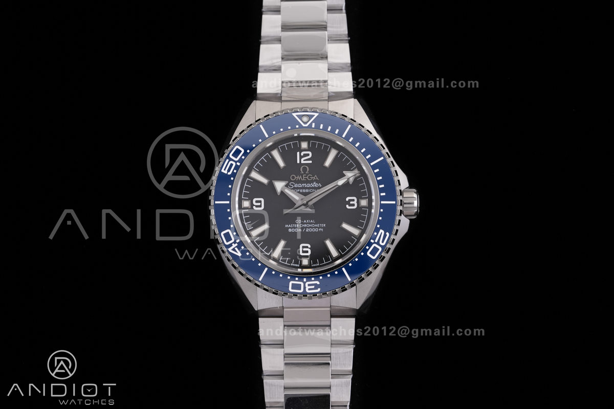 Planet Ocean 600M 42mm SS VS+F 1:1 Best Edition Black Dial Blue Bezel on SS Bracelet A8912