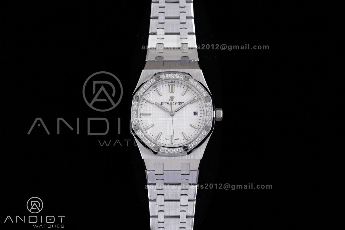 Royal Oak 34mm 77350 SS 8F Best Edition White Dial Diamonds Bezel on SS Bracelet A5800