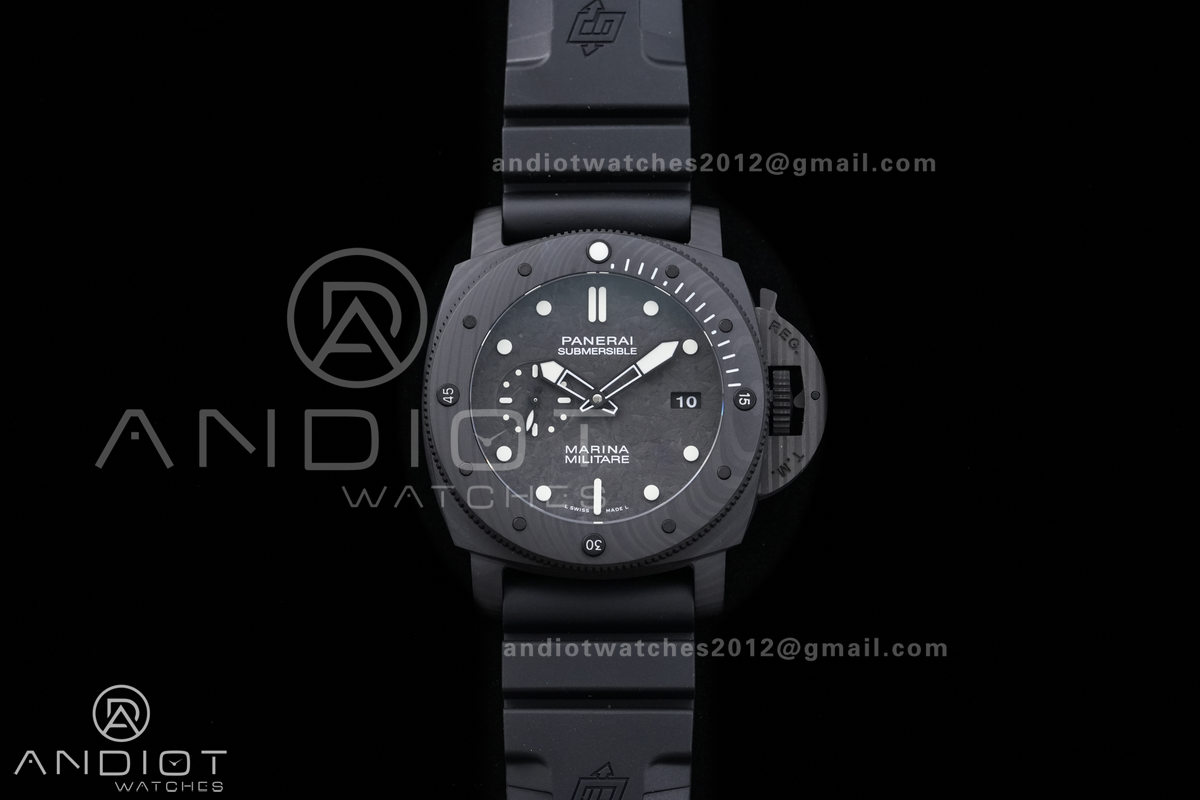 PAM 979 Carbotech VSF Best Edition Carbon Dial on Rubber Strap P.9010 Clone