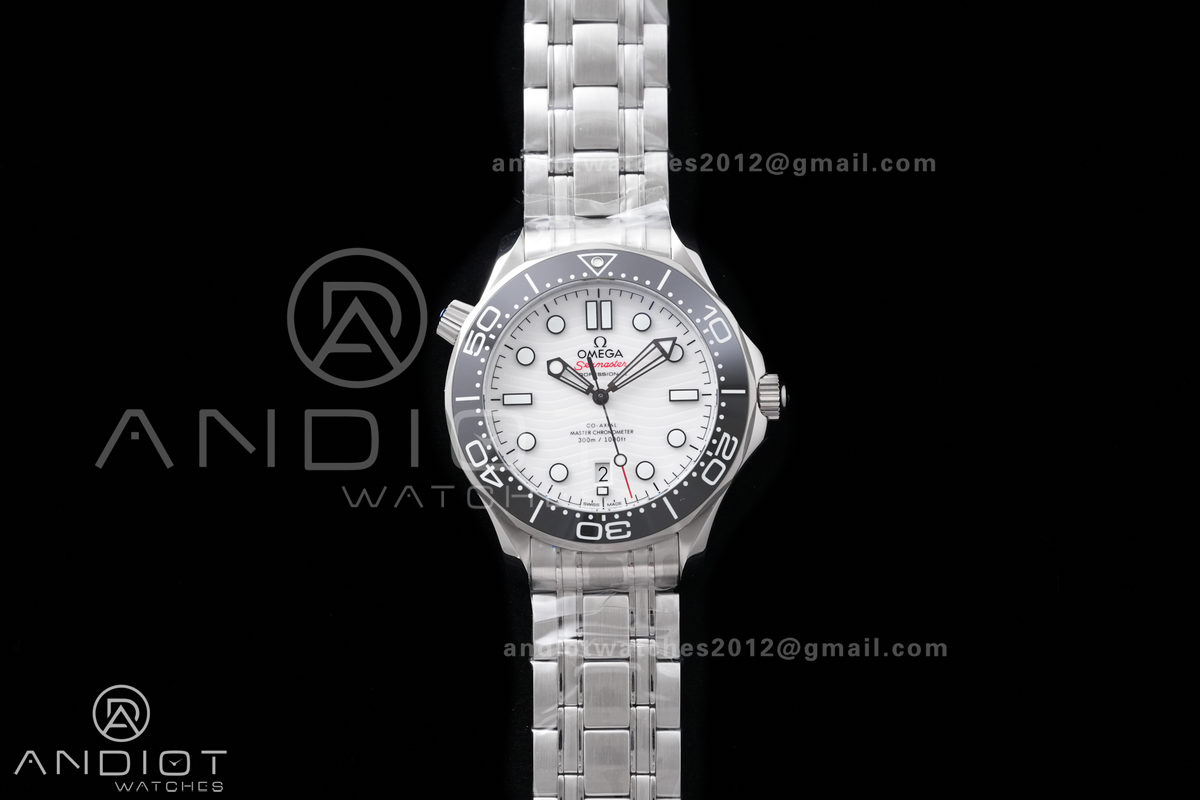 Seamaster Diver 300M Black Ceramic Bezel Free Sprung ORF 1:1  White Dial On SS Bracelet Asian Super Clone 8800